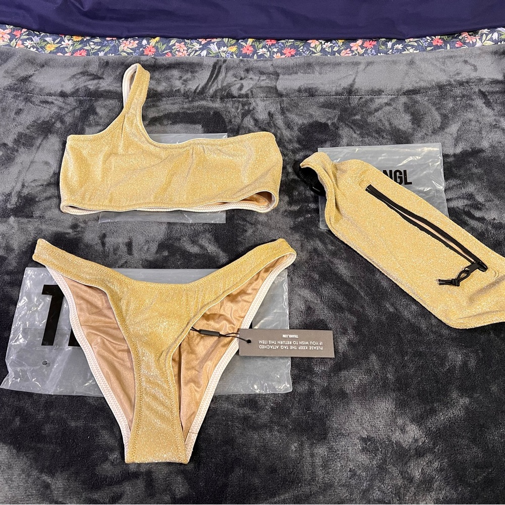 NWT TRIANGL Swimwear - Melrise Gold Bikini 3-piece Set (M)